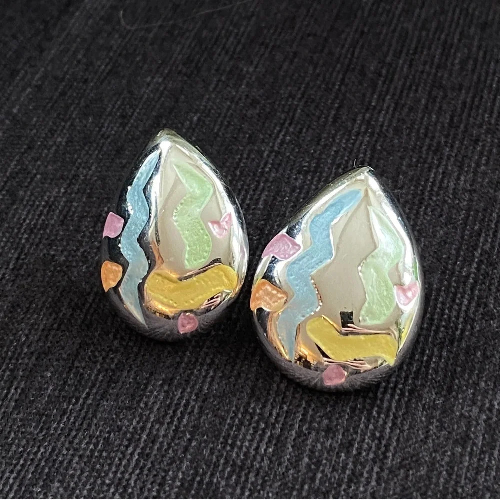 80s Tear drop Silver Tone Fun Pastel Geometric Shape Earrings